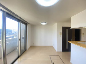 ルネス本城学研台　Ⅲ棟　＊＊ C0320号-11