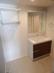 ヴィラ　ウィステリア小ケ倉　Ｆ棟　＊ A0201号-13