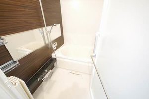 シャーメゾン・ネバーランド　＊ A0102号-5