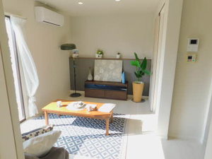 リバーサイドハイツ A0102号-1