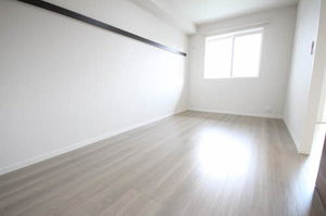 ＳｈａＭａｉｓｏｎ　ＹＡＳＵＮＩＳＨＩ　＊ A0302号-15