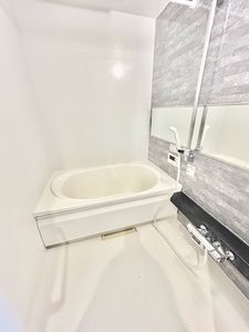 シャーメゾンエクラージュ ** A0201号-6