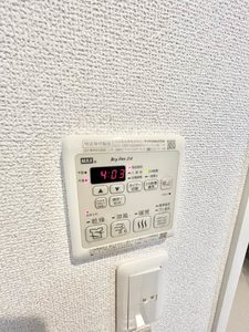 シャーメゾンエクラージュ ** A0201号-10