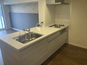 シャーメゾン江津湖　＊ A0202号-3