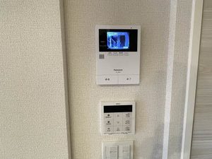 ファミリア新屋敷　＊＊ A0102号-15