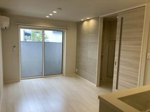 Ｓｈａｍａｉｓｏｎ　ｅｓｔ’　ｍａ－ｍａ　＊＊ A0102号-2