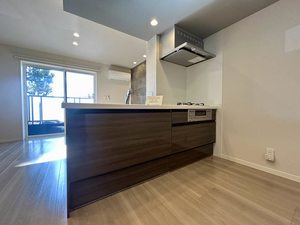 シャーメゾンｐｒｏｓｔ A0101号-3