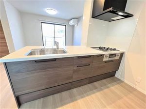 ＢＥＲＥＯ　ＬＵＣＥ　三芳　＊＊ A0202号-3