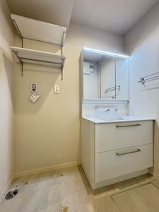 シャーメゾンクレイン　＊＊ A0103号-6