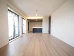 シャーメゾンクレイン ** A0301号-2