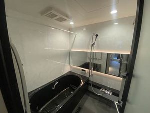 Ｓｈａｍａｉｓｏｎ　Ｌｕｘｕａｒ平尾山荘通　＊＊ A0202号-8