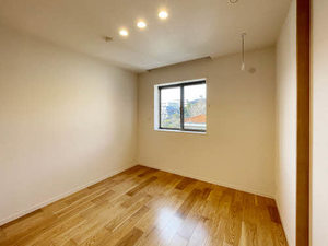 Ｓｈａｍａｉｓｏｎ　Ｌｕｘｕａｒ平尾山荘通　＊＊ A0401号-5