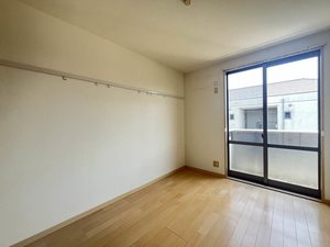 パルモ　Ｂ棟　＊ B0202号-2