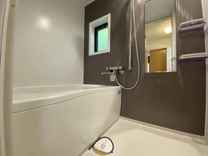 ロードサイド到津　Ｂ棟　＊＊ B0102号-4