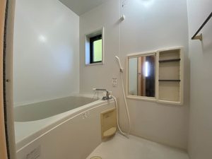 ロードサイド到津　Ｂ棟　＊＊ B0202号-4