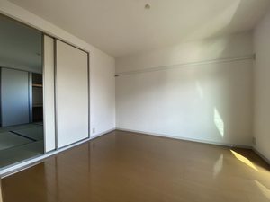 ロードサイド到津　Ｂ棟　＊＊ B0202号-14