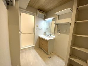 ＳｈａＭａｉｓｏｎ　春日　＊＊ A0203号-5