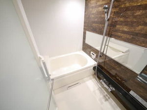 シャーメゾンステージ新成 ** A0201号-4