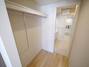 シャーメゾンステージ新成 ** A0303号-9