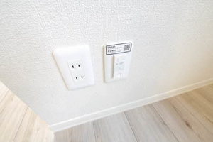 フレグランス　ロペ　＊＊ A0202号-8