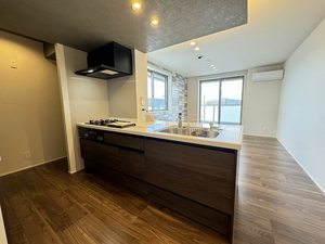 Ｓｈａｍａｉｓｏｎ　ｅｓｔ’　ｍａ－ｍａ　Ⅱ　＊＊ A0303号-4