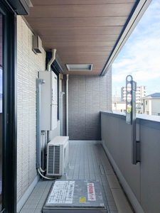 シャーメゾンＣｏｍｆｏｒｚａ A0206号-9