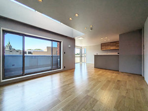 シャーメゾン浄水通り　＊＊ A0301号-2