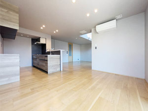 シャーメゾン浄水通り　＊＊ A0301号-3