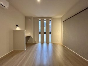 Ｅｌｅｎａ大江 A0101号-8