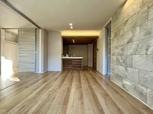 Ｂｕｓｈ　Ｃｌｏｖｅｒ　＊＊ A0201号-3