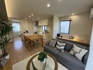 エスポワールホリⅡ　＊＊ A0102号-1