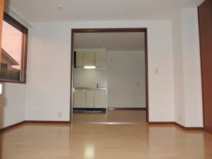 アヴニール緑ヶ丘 A0201号-3