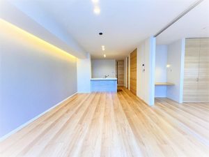 クレインⅣ　＊＊ A0201号-2