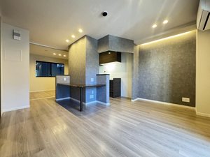 モンレーヴ本町 ** A0101号-2