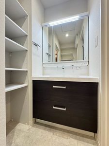 モンレーヴ本町 ** A0101号-6