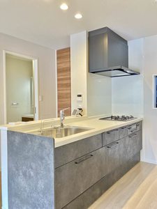 モンレーヴ本町 ** A0102号-3