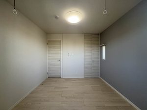 Ｂｌｏｏｍ志手　＊＊ A0302号-4