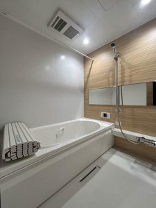 シャーメゾンアイリス　＊＊ A0103号-5