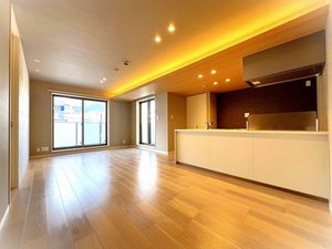 ＳｈａＭａｉｓｏｎ　青山通り　＊＊ A0204号-12