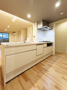 シャーメゾン光の森プレミアム A0205号-3