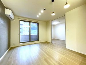 シャーメゾン　ラヴニーナ　セカンド　＊＊ A0201号-2