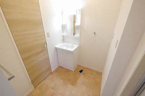 ファミール真木　Ｂ棟　♯ B0203号-6