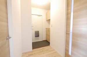 ファミール真木　Ｂ棟　♯ B0203号-8