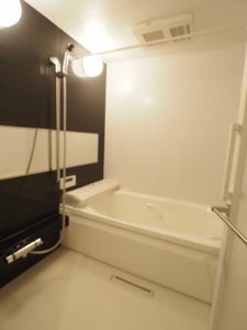 シャーメゾン春日** A0101号-4