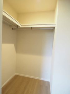 シャーメゾン春日** A0101号-8