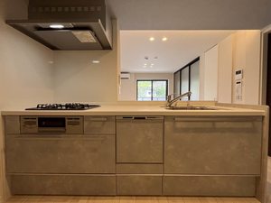 シャーメゾン西鳴水　＊＊ A0205号-3