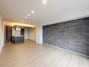 Ｒｅｆｉａｎｔ東谷山 A0202号-2