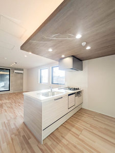 Ｒｅｆｉａｎｔ東谷山 A0303号-3