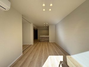 シャーメゾンレジデンス夜明 A0101号-2