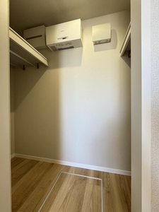 シャーメゾンレジデンス夜明 A0101号-10